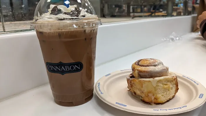 Cinnabon Picture 8