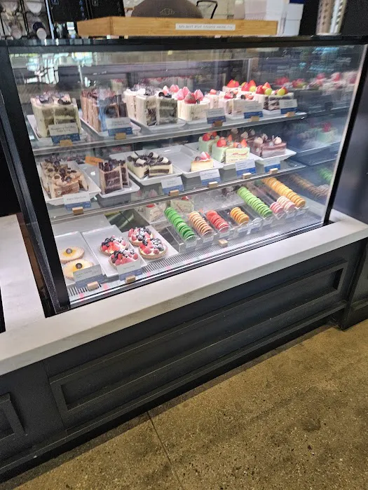 Paris Baguette Picture 1