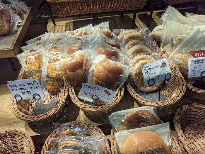 Tous Les Jours Bakery Picture 3