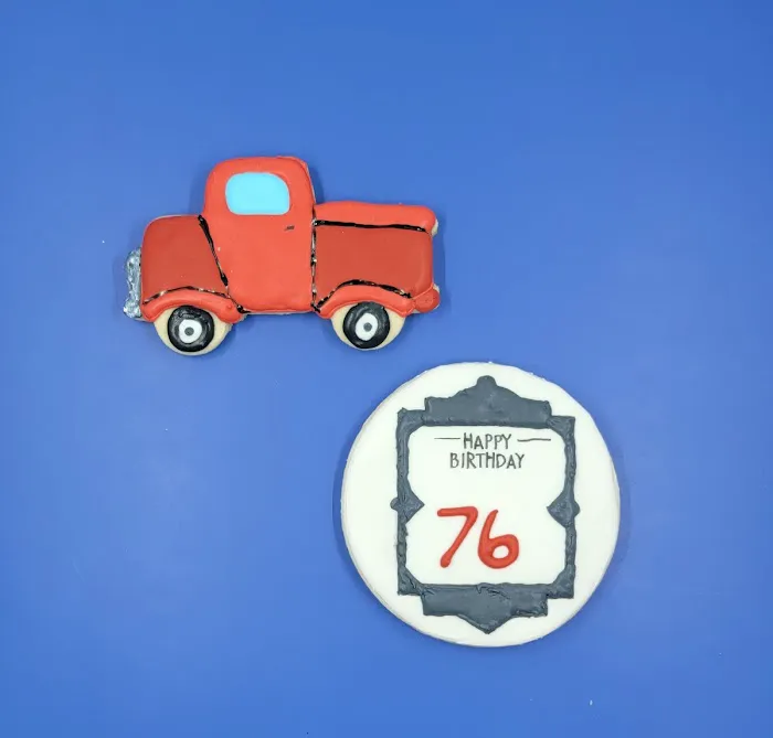 This Piggy Flies Cookie Company Picture 1