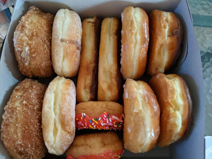 MR. BLUE DONUTS Picture 3