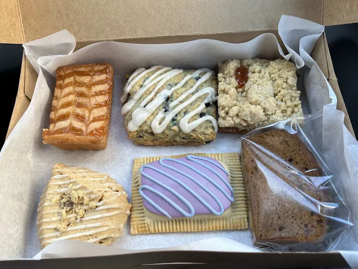 Crust Vegan Bakery Picture 4