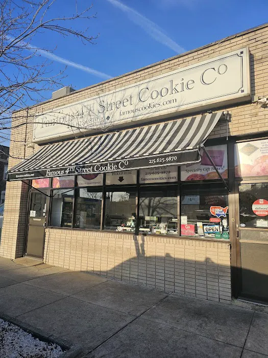 The Famous 4th Street Cookie Company Picture 7