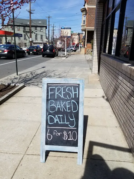 The Famous 4th Street Cookie Company Picture 9