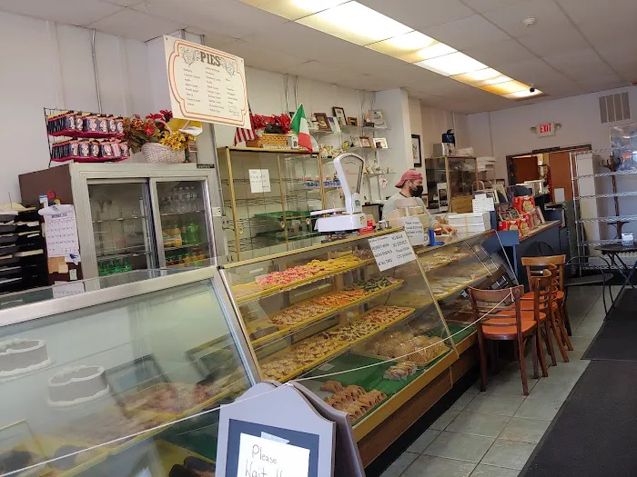 Cafe Roma Bakery Picture 10