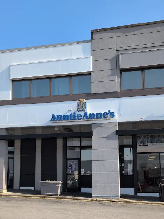 Auntie Anne's Picture 1