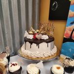 Pastelería y panadería los claveles