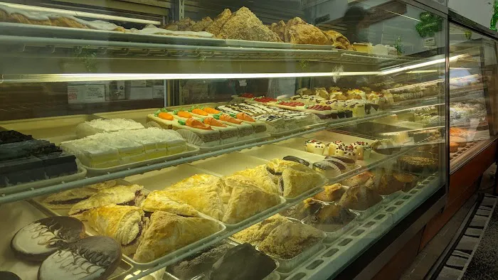 Rispoli Pastry Shop Picture 3