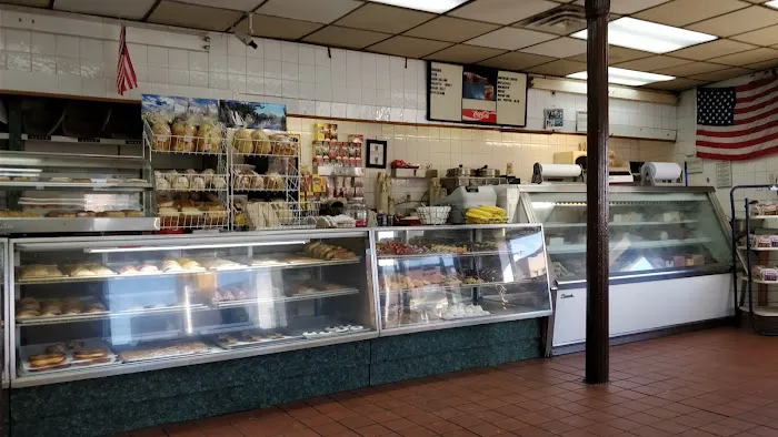 Neptune Bakery & Deli Picture 7