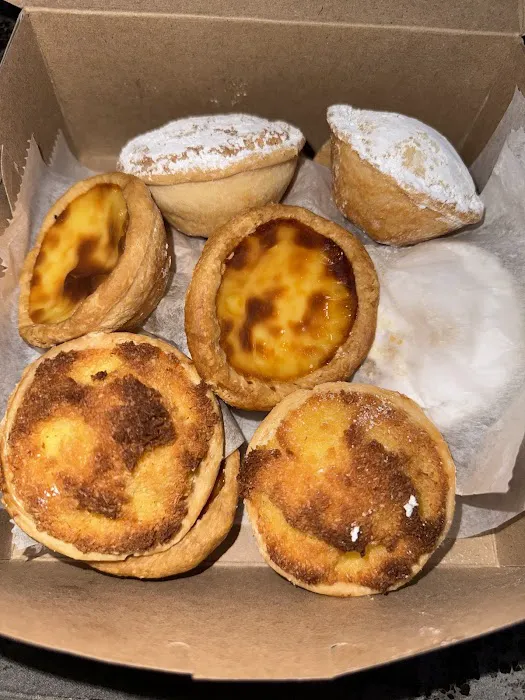 Neptune Bakery & Deli Picture 3
