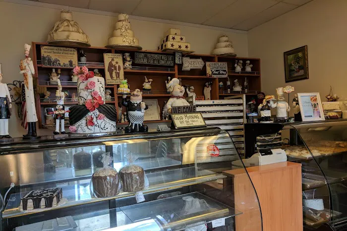 Pierre's Pastry & Cakes Picture 3