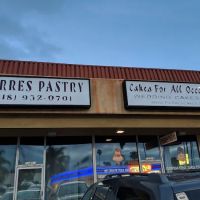 Pierre's Pastry & Cakes ico