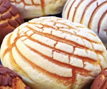 Melly's Bakery