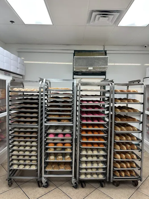 La Rosa Bakery #4 Picture 9