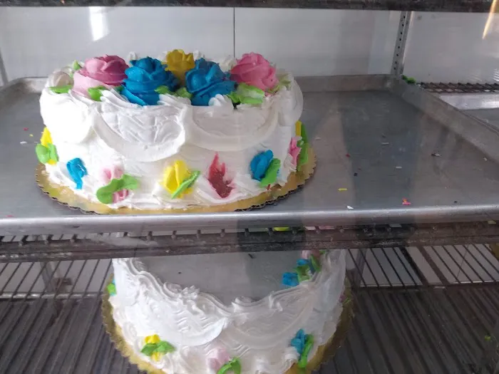 Golden Pastry Shop Picture 6
