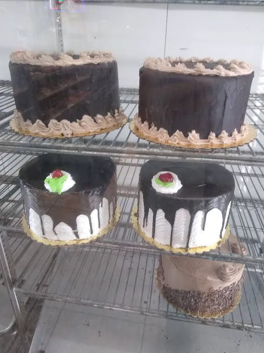 Golden Pastry Shop Picture 9