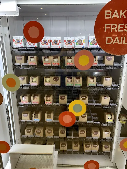 Sprinkles Westfield Topanga ATM Picture 8