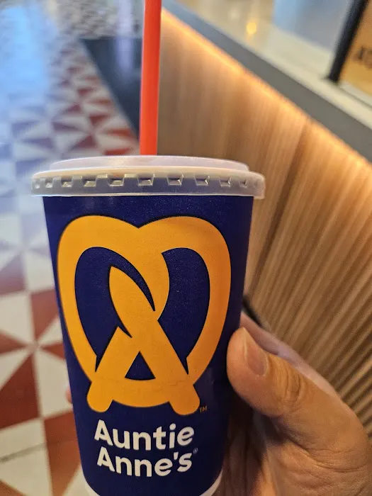 Auntie Anne's Picture 3