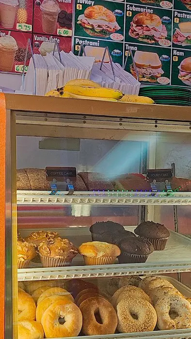 USA Donuts & Croissants Picture 8