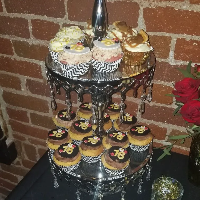 Sugar Squared Cakes and Sweets Picture 3