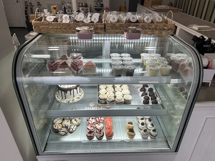 Charmaine's Cake Boutique Picture 3