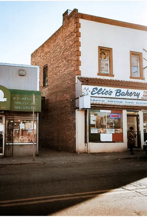 Elio's Bakery & Deli Picture 1