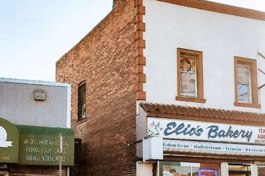 Elio's Bakery & Deli