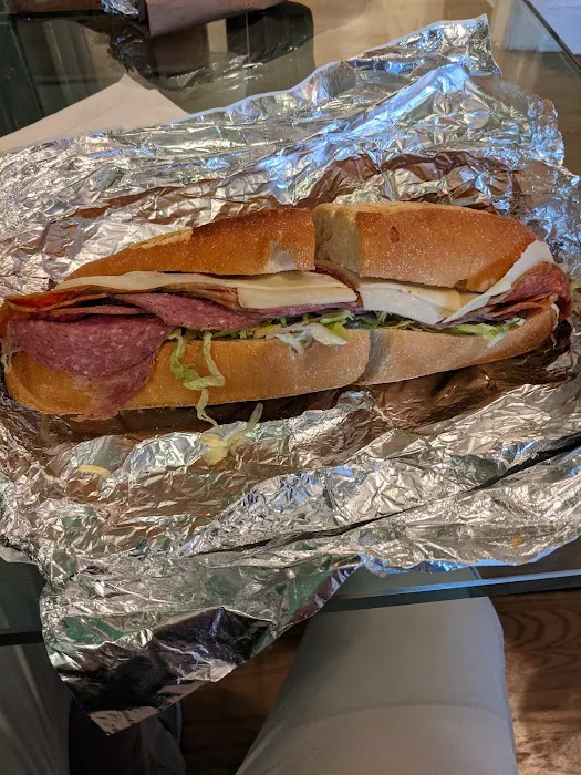 Elio's Bakery & Deli Picture 10