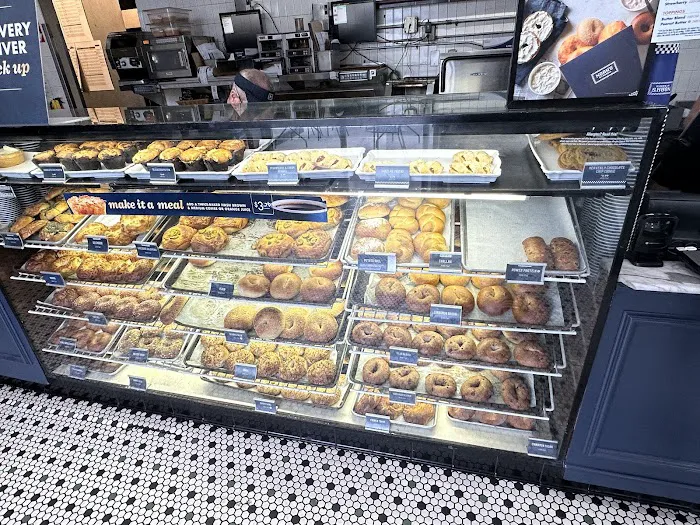 Noah's NY Bagels Picture 9