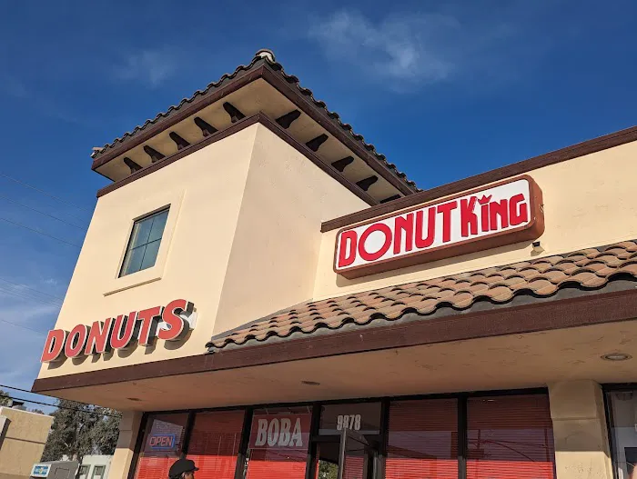 Donut King Picture 4