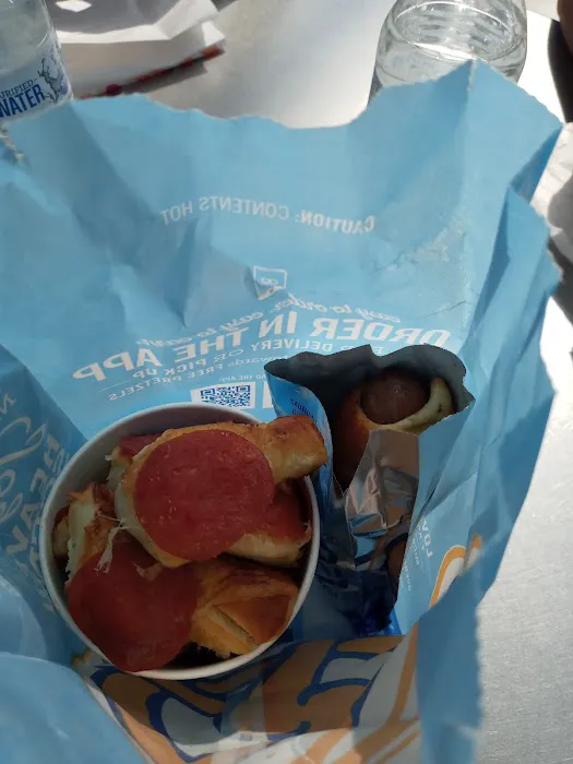 Auntie Anne's Picture 3