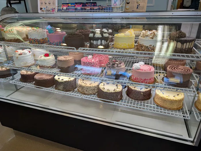 Bing's Bakery Picture 6