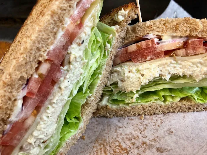 Newark Deli & Bagels Picture 4