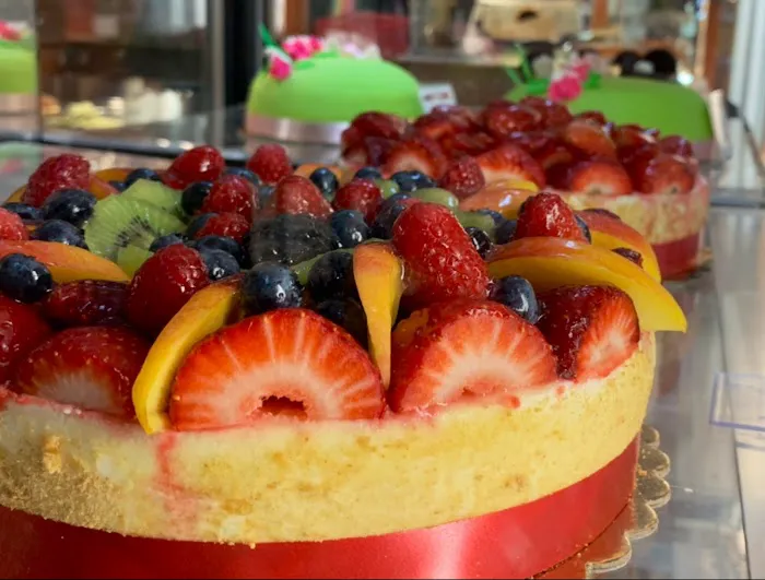 Mamolo’s Fine Pastries Picture 5