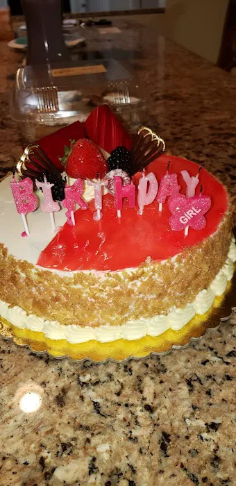 Golden Rose Bakery Picture 2