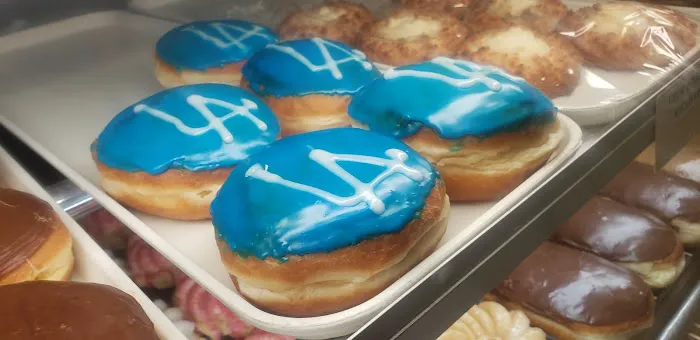 Donuts and Boba Picture 2