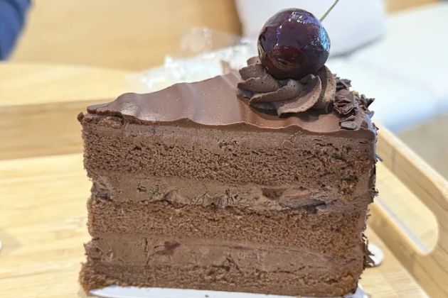 OVERBAKED Bakery Cafe