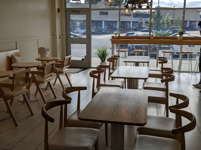 OVERBAKED Bakery Cafe Picture 10