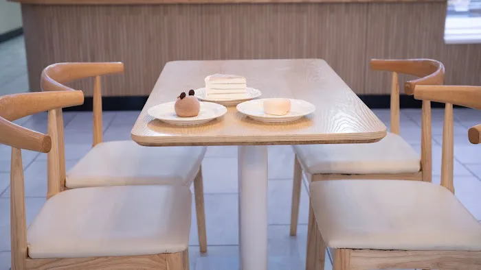 OVERBAKED Bakery Cafe Picture 6