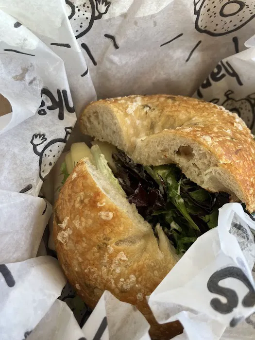 Hank's Bagels - Calabasas Picture 8
