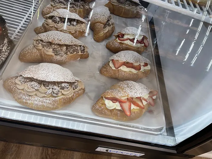 Pasteleria Rojas MD Picture 9