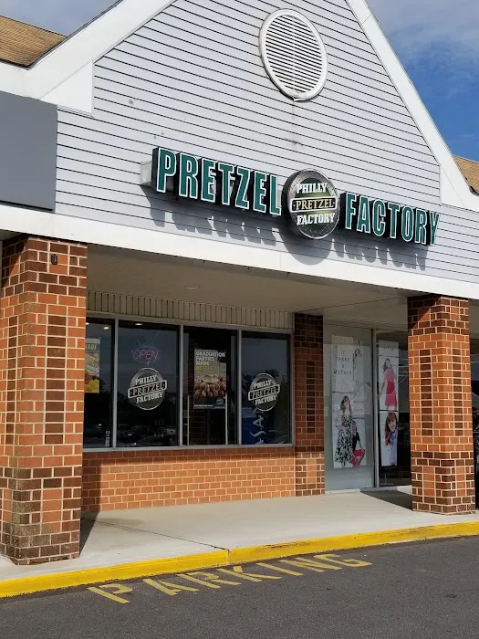 Philly Pretzel Factory Picture 6