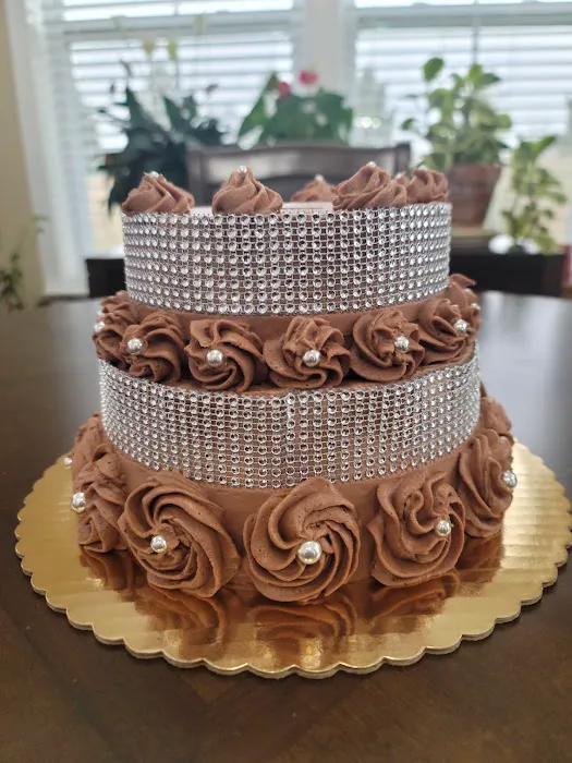 Crowned Cakes LLC Picture 7