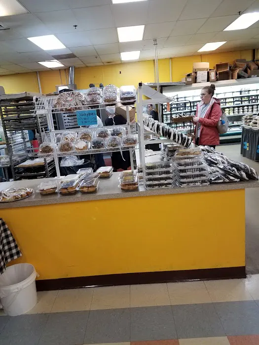 A & R Bakery Picture 3
