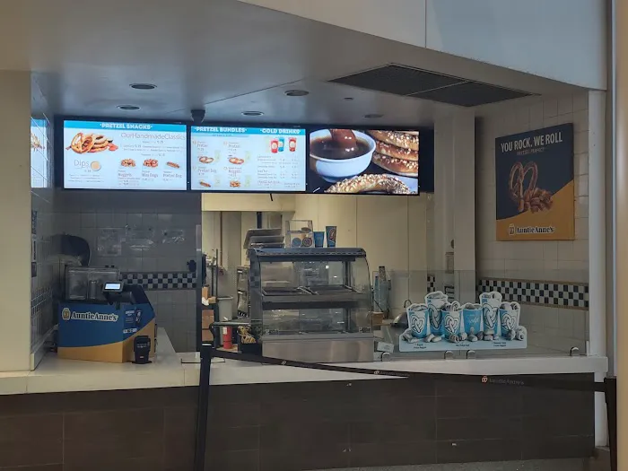 Auntie Anne's Picture 5