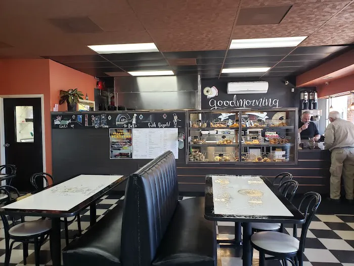 Bagel Bistro Picture 1