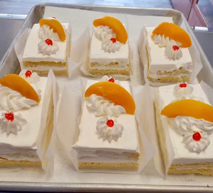 Dulce Panaderia y Cafe Picture 4