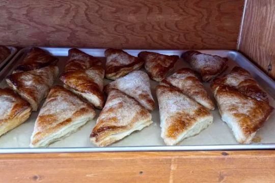 Dulce Panaderia y Cafe