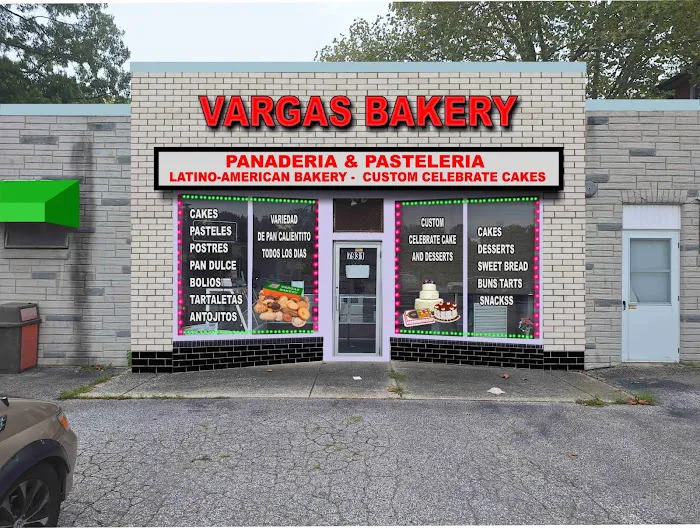 Vargas Bakery 2 Picture 10