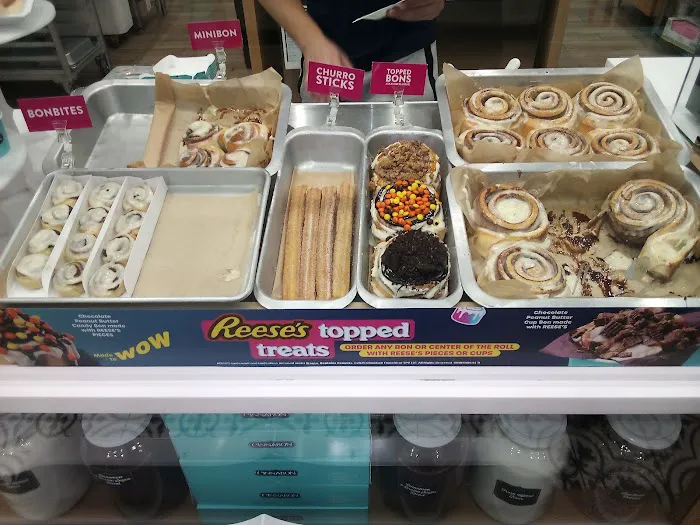 Cinnabon Picture 3